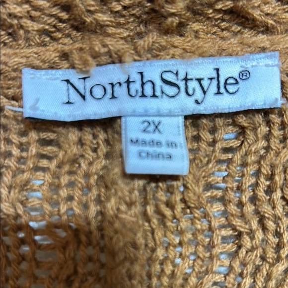 NorthStyle Cozy Brown Women's Poncho - Picture 2 of 6